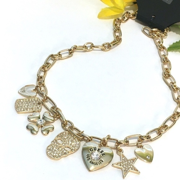 𝅺3/$29! Guess Necklace Skull, Shamrock, Stars - Picture 4 of 7